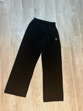 ALO YOGA VELOUR BLACK WIDE LEGGED PANTS SIZE XXS